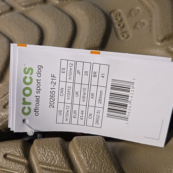 Crocs Off Road Sports Clog - Picture 8 of 8